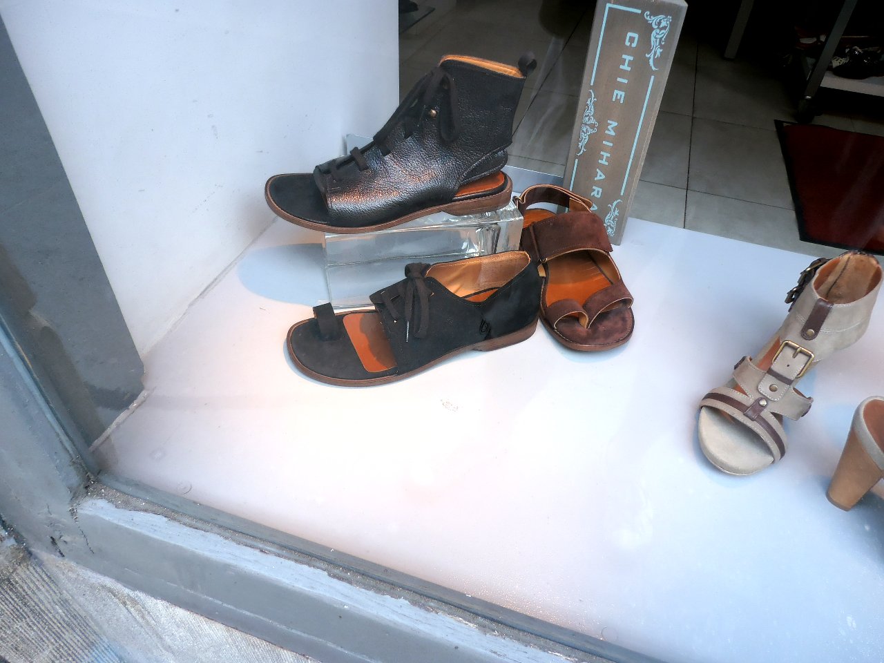P5210152-chaussures-originales-Cracovie.JPG