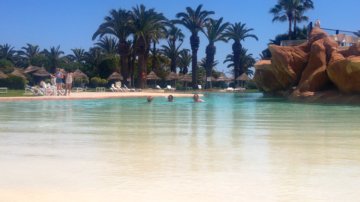 20170508_133114-piscine-hotel-Hammamet