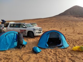 camping-a-9-roulants-Dakar-Classic.jpg