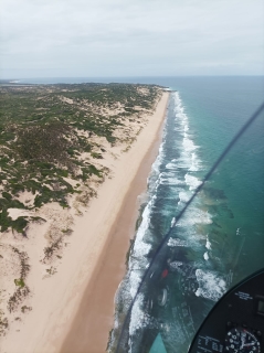 211110-16575151-plage-Tofo-gyrocopter-africa